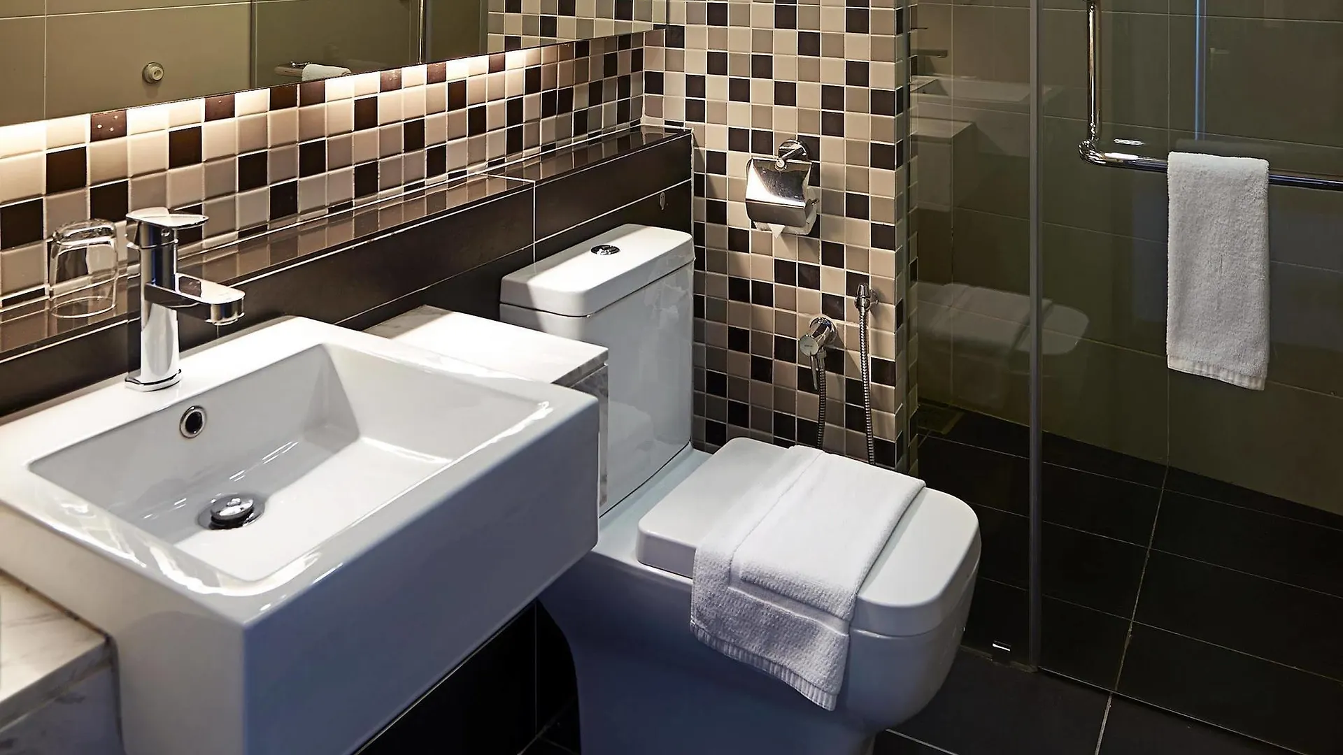 ***  Hotel Transit Kuala Lumpur Malaysia